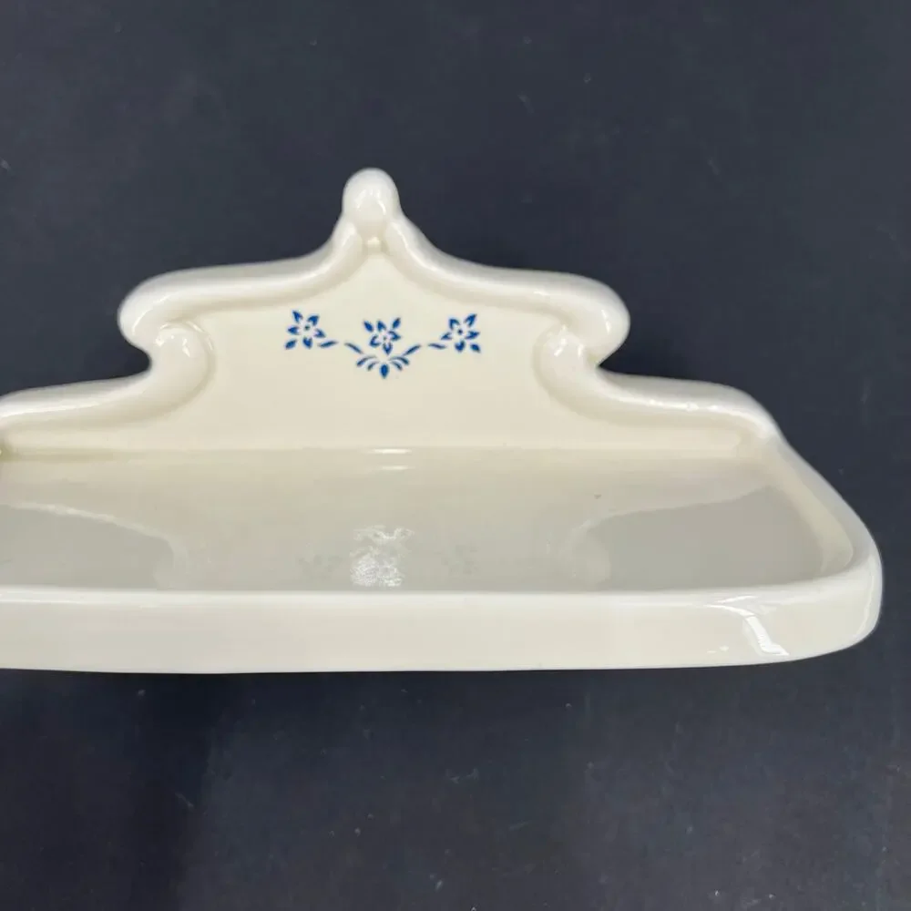 Crowning Touch Collection Ceramic kitchen Bathroom Tray hanging Dish